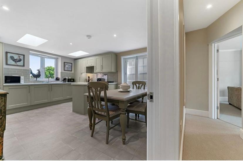 119 Northgate St - Delightful One Bedroom Apartment With Fantastic Living Space Bury St. Edmunds Exterior foto
